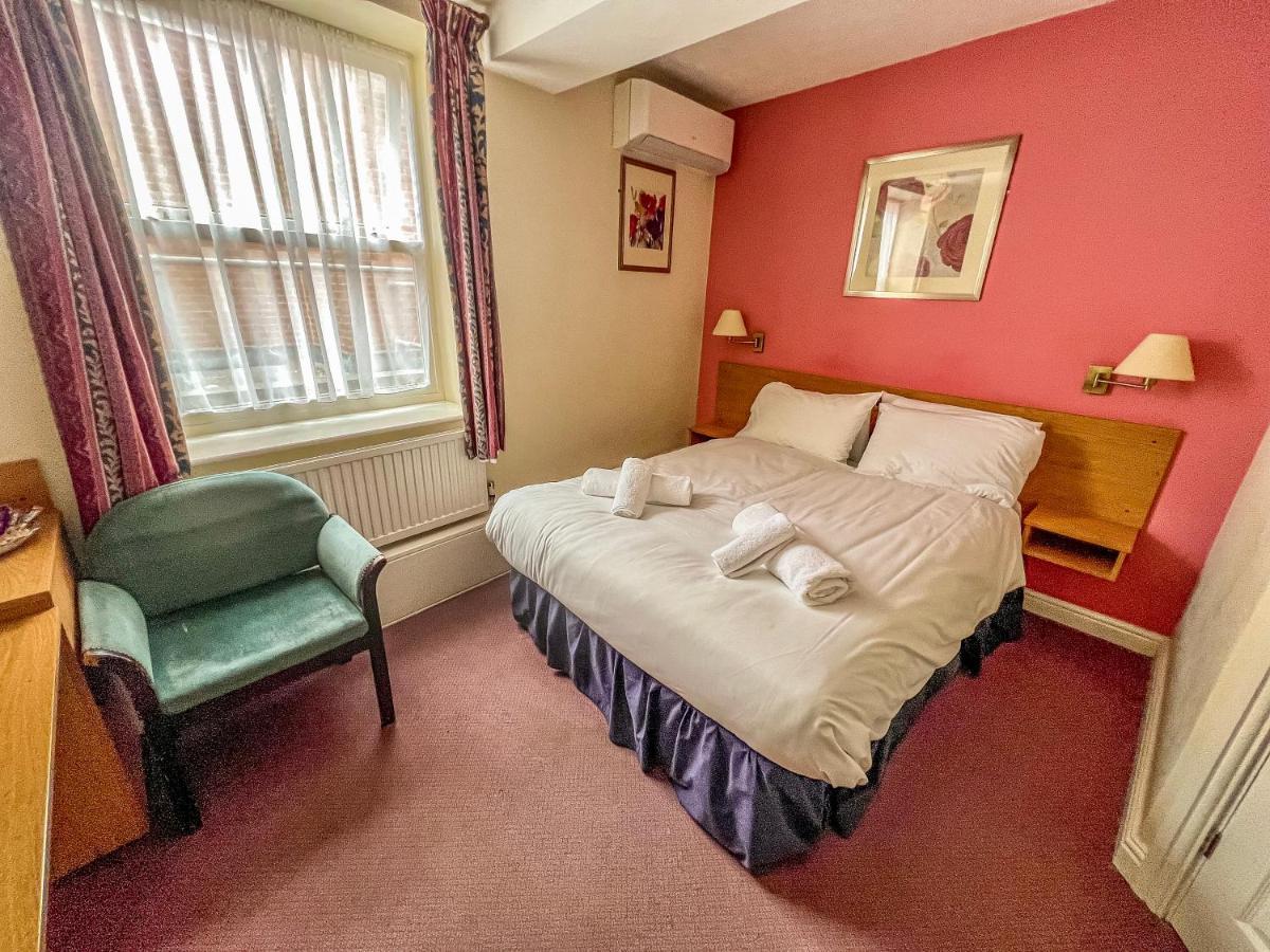 The Red Lion Hotel Spalding Dış mekan fotoğraf