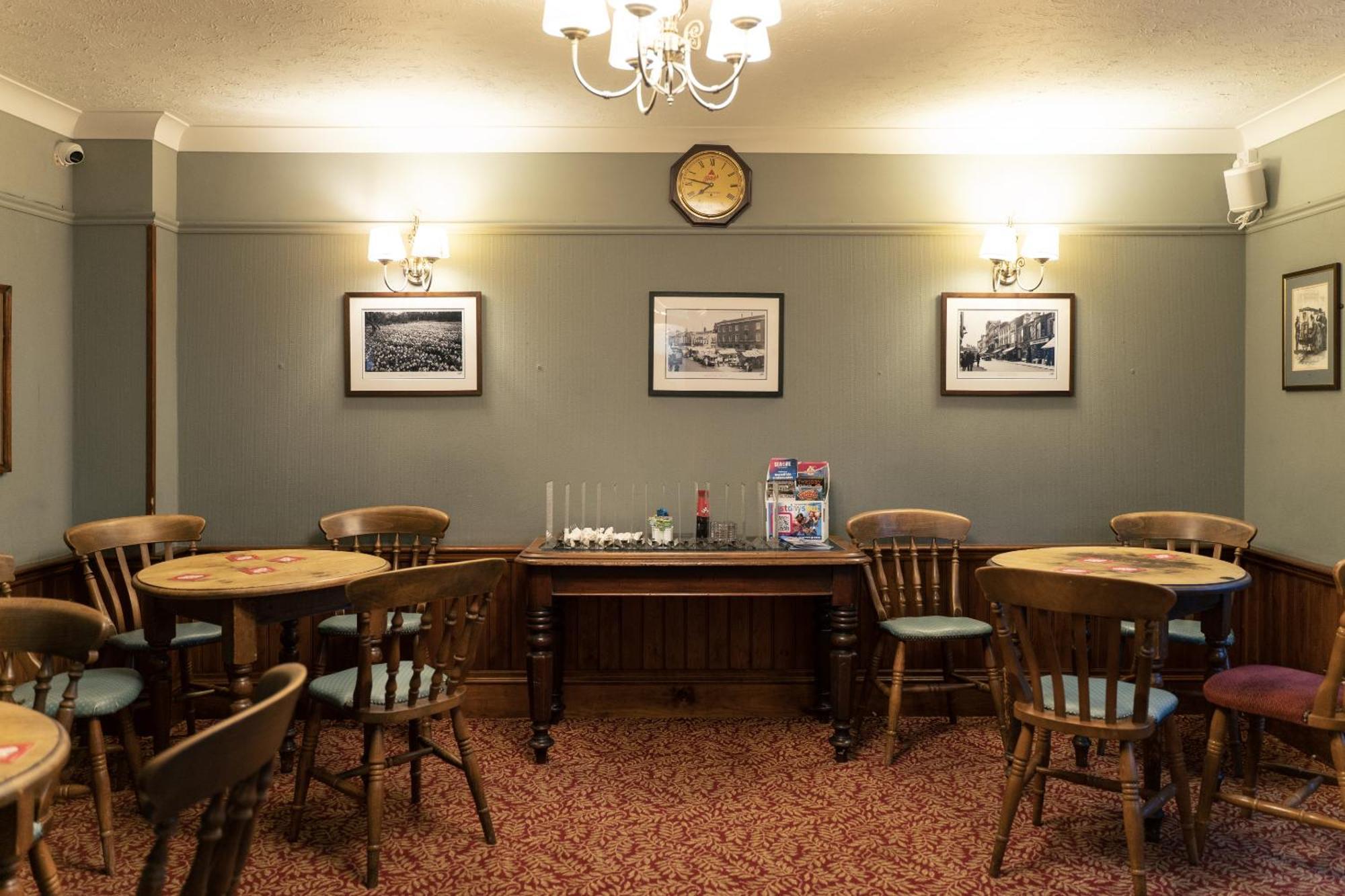 The Red Lion Hotel Spalding Dış mekan fotoğraf