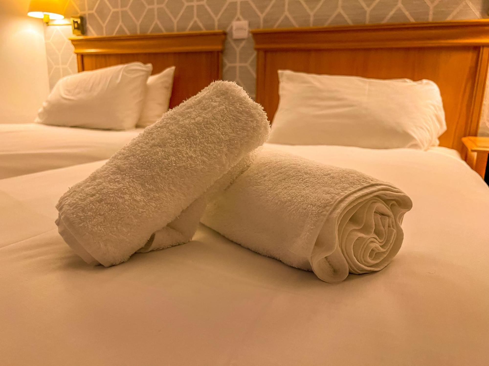 The Red Lion Hotel Spalding Dış mekan fotoğraf