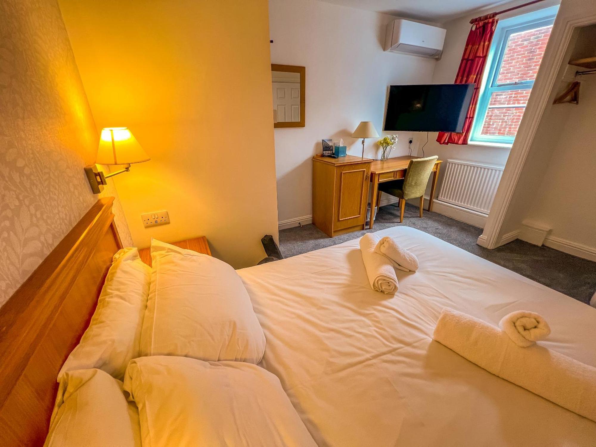 The Red Lion Hotel Spalding Dış mekan fotoğraf